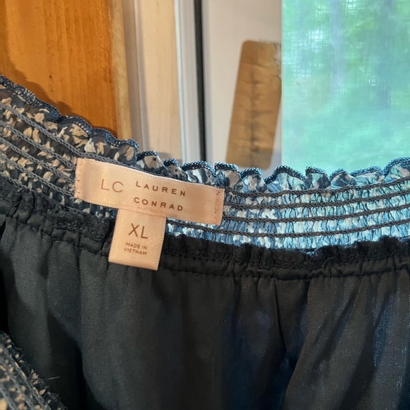 Lauren Conrad Blouse - Picture 2 of 3